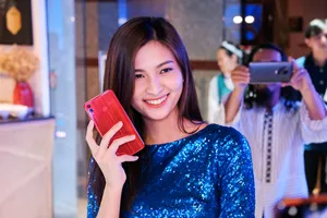 Honor 8X: Camera AI, màn hình tràn viền