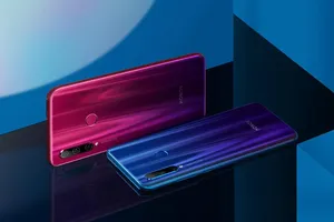 HONOR 20 Lite chính thức ra mắt với camera selfie 32 MP