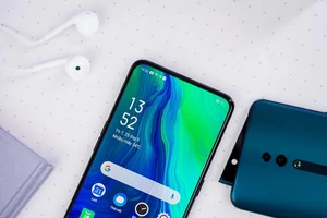 OPPO ra mắt Reno Zoom 10x khiến nhiều người kinh ngạc