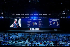 Huawei bất ngờ ra mắt HarmonyOS để cạnh tranh Android