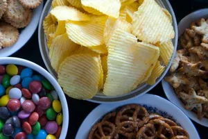 Làm thế nào để ngừng ăn vặt khi làm việc tại nhà?