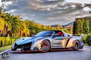 Xưởng độ chuyên biến 'xế cỏ' thành siêu xe