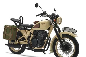 Mô tô phong cách retro thời chiến giá 126 triệu