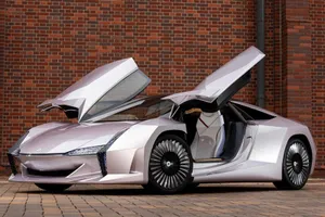 Siêu xe hầm hố được làm từ phế thải nông nghiệp