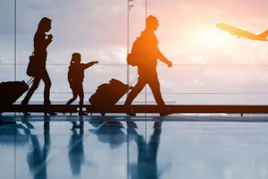 Cách đặt tour du lịch, vé tham quan bằng điện thoại