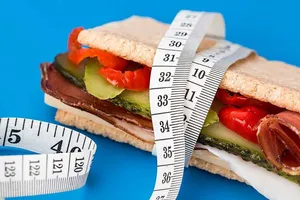 Tại sao một số người ăn nhiều nhưng không bao giờ tăng cân?