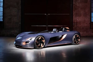 Suzuki ra mắt xe điện mui trần được lấy cảm hứng từ xe mô tô