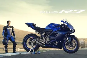 Hình ảnh Yamaha R7 bị rò rỉ trước khi ra mắt