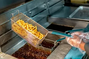 Tại sao thực phẩm chiên lại có hại cho sức khỏe của chúng ta?