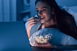 Điều gì xảy ra khi bạn ngủ ngay sau khi ăn?