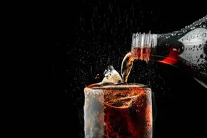 7 lý do tại sao bạn không nên uống đồ uống có ga