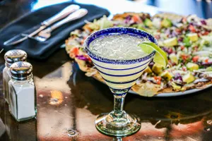  Điều gì xảy ra khi ăn quá nhiều muối?