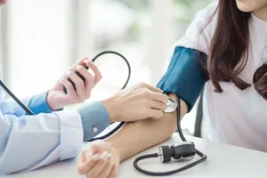 Cách kiểm soát huyết áp cao không cần dùng thuốc