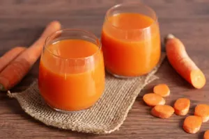 Bắt đầu ngày mới với một ly nước ép cà rốt, chuyện gì xảy ra?