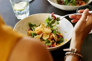 6 loại thực phẩm có thể gây ra sỏi mật