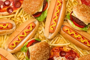 6 loại thực phẩm có thể ảnh hưởng tiêu cực đến sức khỏe của bạn