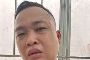 Dân phòng liên xã phối hợp công an chặn bắt kẻ lừa đảo, chiếm đoạt tài sản