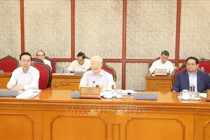 Nghệ An phải tạo chuyển biến cụ thể 'bước thật mạnh, tiến thật xa'