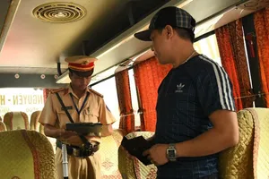 Gần 70.000 trường hợp vi phạm sau 2 tháng tổng kiểm soát ô tô kinh doanh vận tải