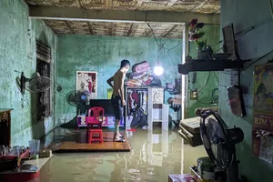 Nhiều khu vực ở TP Đông Hà bị ngập sâu