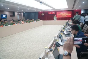 'Hậu pháo’ đưa hơn 60 tỉ cho Chánh Văn phòng Huyện ủy Mang Thít, tỉnh Vĩnh Long