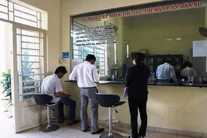 Sẽ chấm dứt việc tòa án chuyển sót bản án cho thi hành án