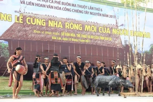 Đặc sắc Lễ hội cúng nhà rông ở Buôn Đôn