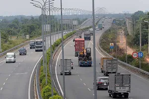  VEC E phải tự rút thông báo từ chối phục vụ 2 xe trên cao tốc