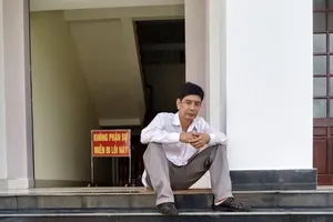 Vụ nhảy lầu tự tử: VKSND Cấp cao yêu cầu tỉnh chuyển hồ sơ