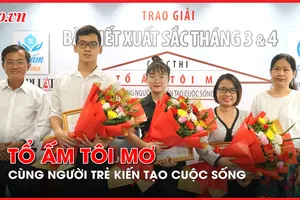 Video: Trao giải bài viết xuất sắc tháng 3 và 4 cho ba thí sinh cuộc thi "Tổ ấm tôi mơ”
