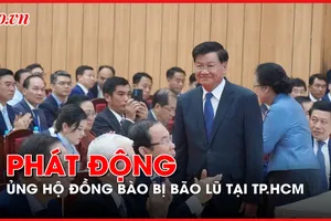 Tổng Bí thư, Chủ tịch nước Lào tham dự lễ phát động ủng hộ đồng bào bị bão lũ tại TP.HCM