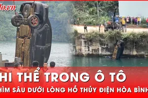 Tin nóng 9-12: Bàng hoàng phát hiện thi thể trong ô tô chìm sâu dưới lòng hồ thủy điện Hòa Bình