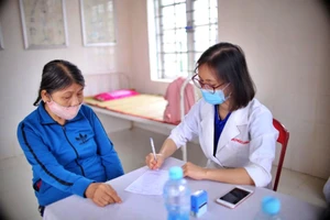 Số điện thoại 44 tư vấn viên chăm sóc sức khỏe phòng chống dịch COVID-19