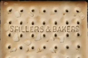 Bán đấu giá chiếc bánh quy giá trị nhất thế giới