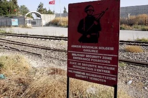 Thổ Nhĩ Kỳ cho xây bức tường 82 km dọc biên giới Syria?