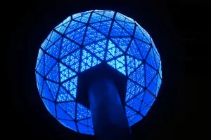 Triệu người dân đến New York đón giao thừa bất chấp lo ngại an ninh