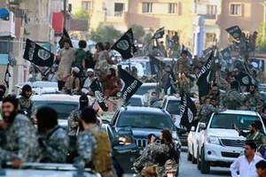  IS cắt 50% lương của các chiến binh