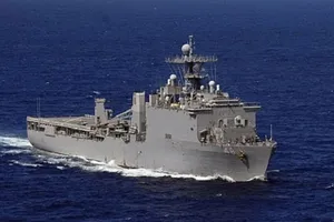 Tàu đổ bộ Mỹ tuần tra biển Đông