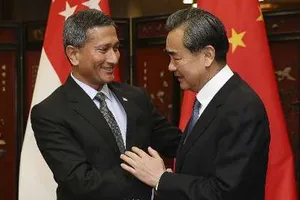 Trung Quốc-Singapore tìm cách giảm rủi ro đối đầu biển Đông