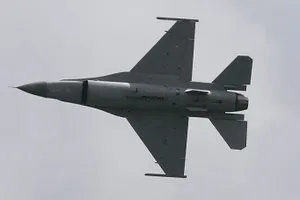 Ấn Độ phản đối Mỹ bán F-16 cho Pakistan để chống khủng bố