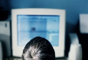 Trẻ em ngày nay hoạt động ngoài trời còn thua cả tù nhân 