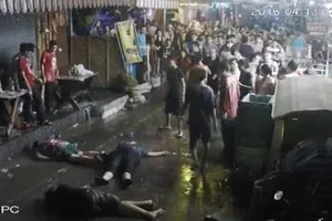 3 du khách Anh bị đánh ngất xỉu tại Thái Lan