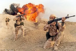 Lực lượng đặc nhiệm Anh bị IS phục kích gài bom