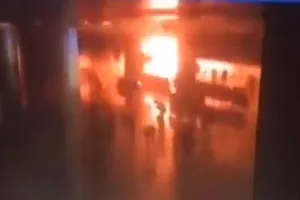 Video: Khoảnh khắc nghi phạm kích nổ tại sân bay ở Thổ Nhĩ Kỳ