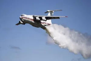 Đối phó cháy rừng, máy bay Nga cùng 10 người mất tích