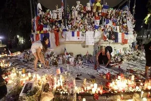 Điểm chung giữa khủng bố Pháp và đảo chính Thổ Nhĩ Kỳ