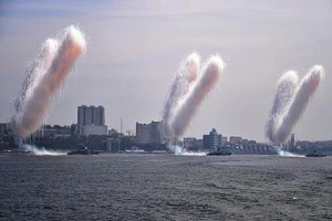  'Mãn nhãn' với màn phô diễn sức mạnh của Hải quân Nga