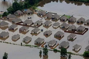 Ấn Độ ngập lụt kinh hoàng, hơn 300 người chết