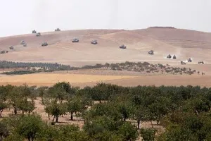 20 xe tăng Thổ Nhĩ Kỳ tràn vào biên giới Syria