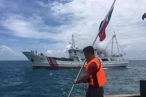 Philippines nghi Trung Quốc bắt đầu bồi đắp bãi cạn Scarborough